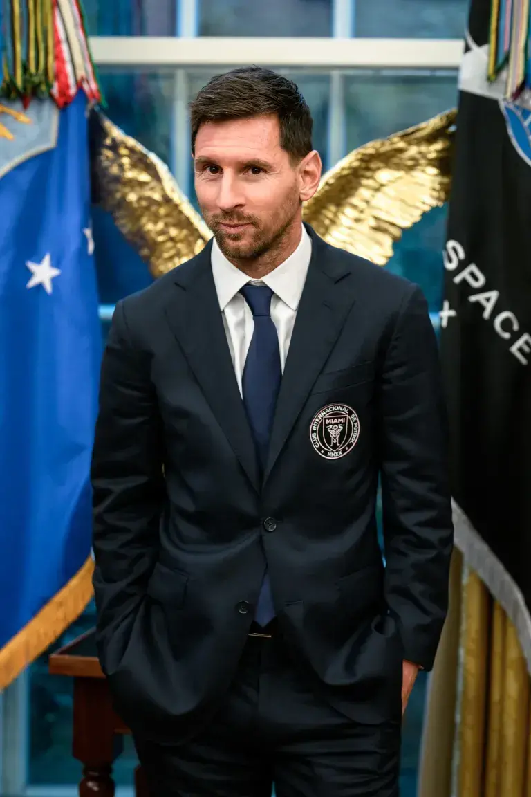 غضب واسع في إيران بعد ظهور ميسي في البيت الأبيض