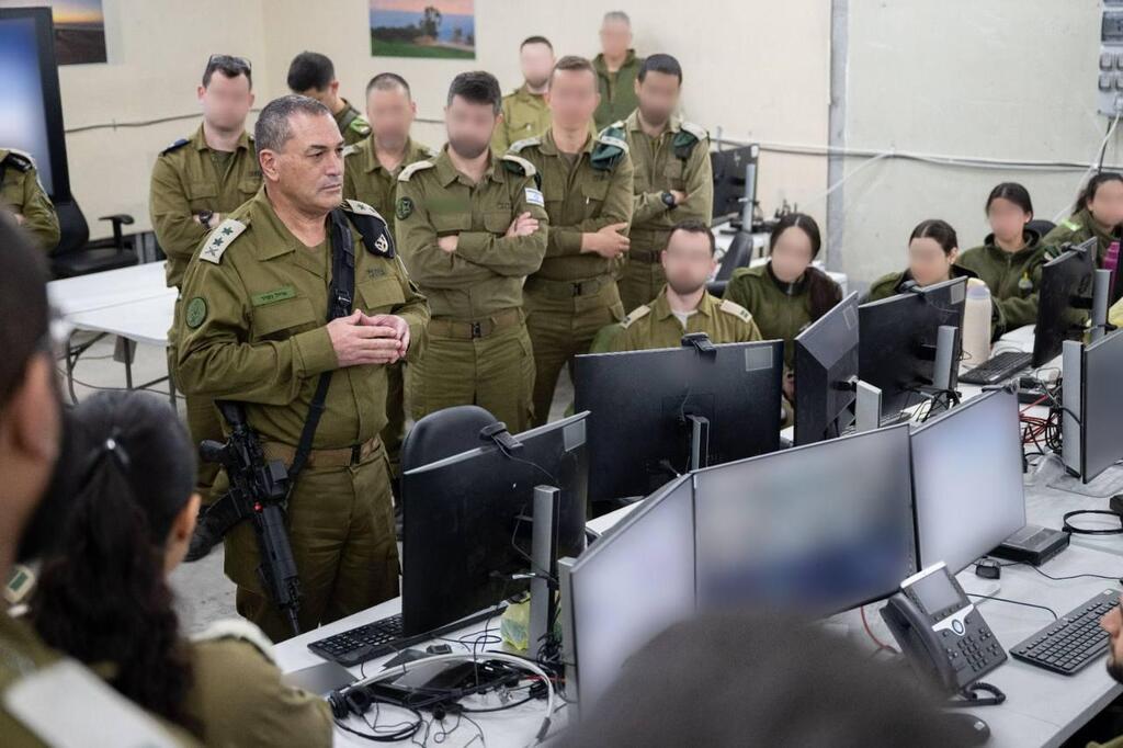 رئيس أركان الجيش الإسرائيل  إيال زامير