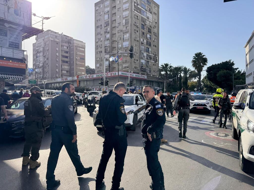 طعن في رمات غان