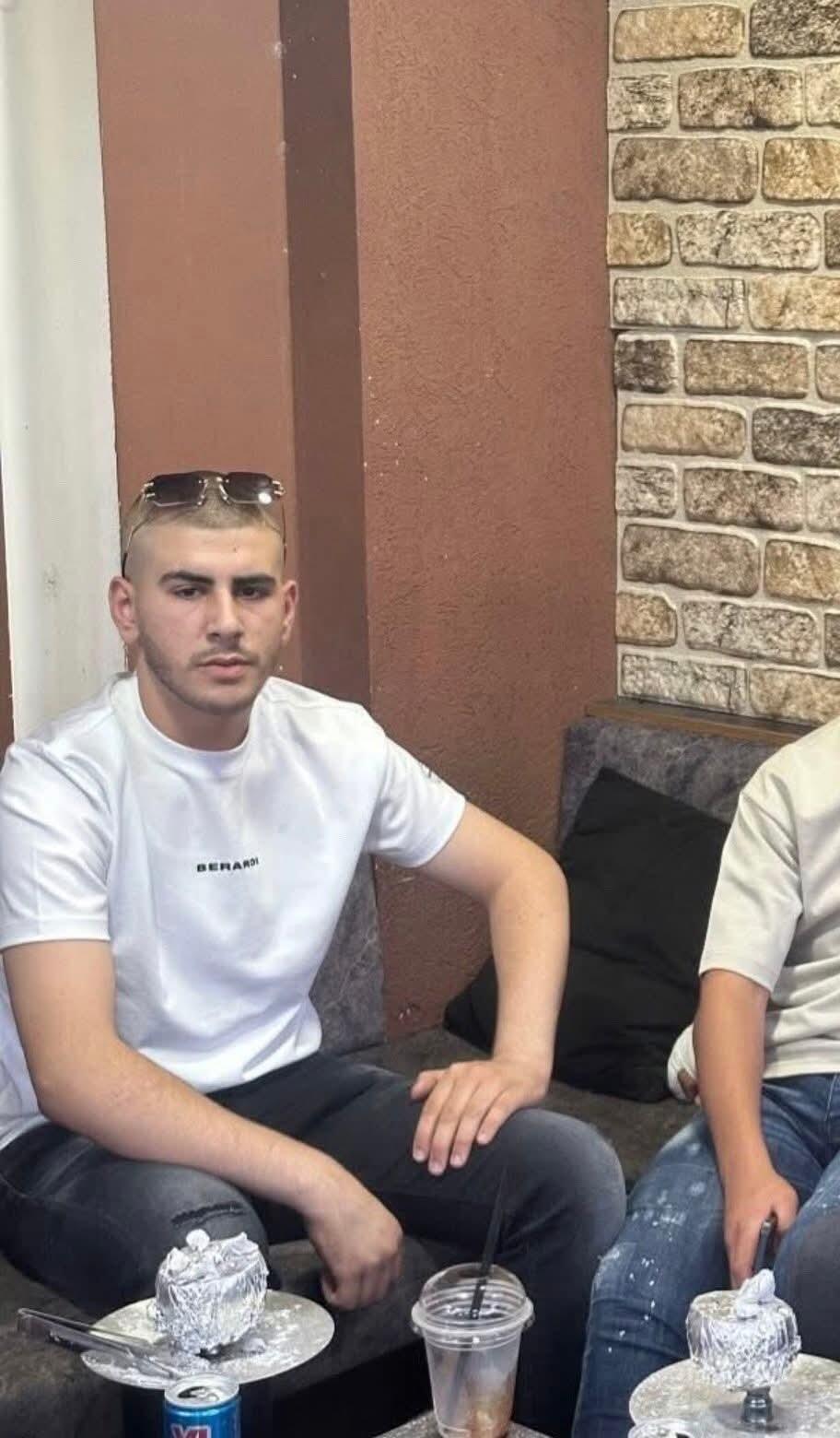 محمد محمود أبو رحال (وفق البند 27 أ من قانون الحقوق الأدبية (2007)) محمد محمود أبو رحال