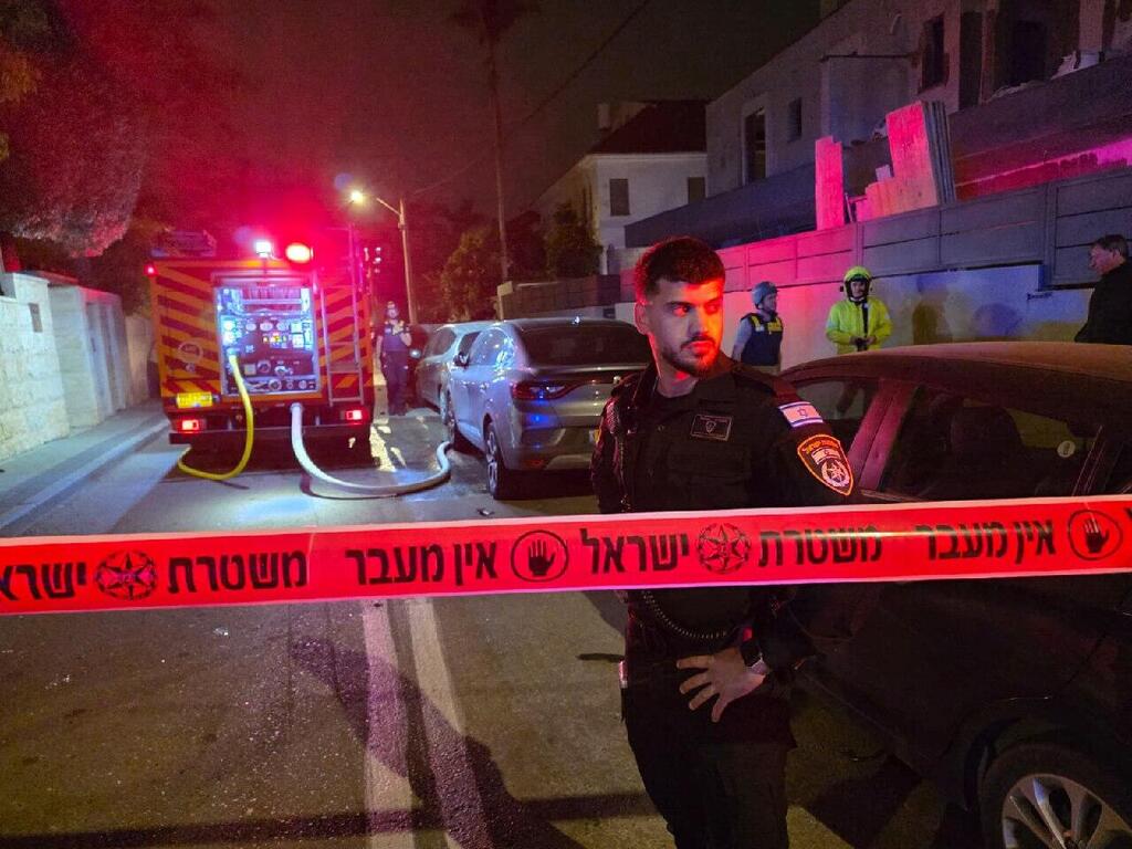 إصابة مباشرة في منطقة المركز بصاروخ إيراني 