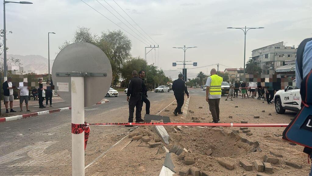 الشرطة تتعامل مع سقوط شظايا في عدة أماكن