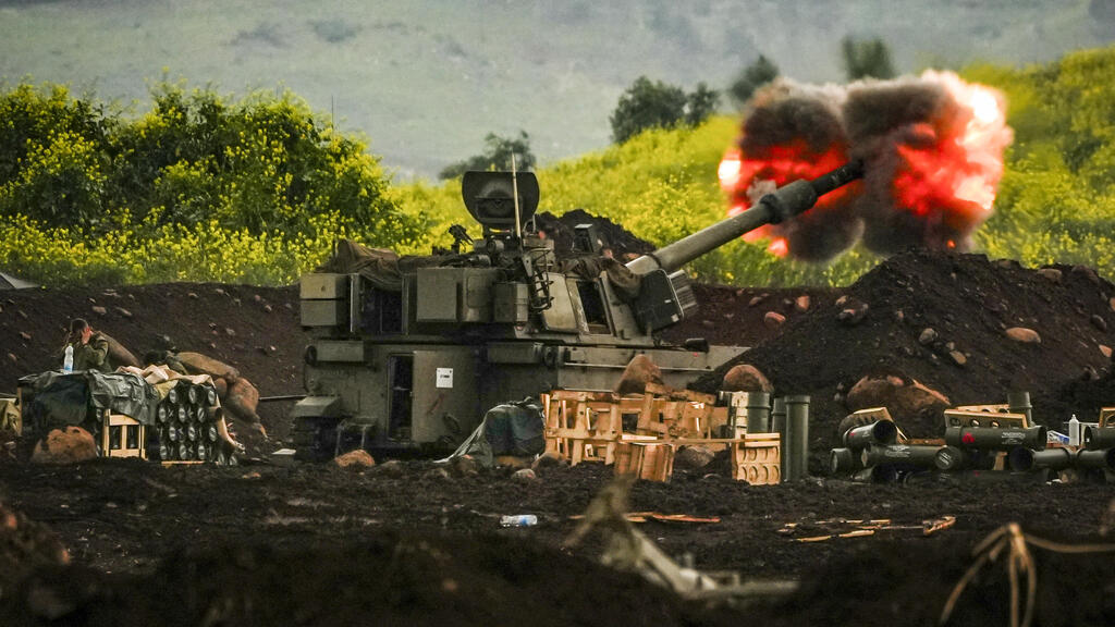 قوات الجيش الاسرائيلي في المنطقة الحدودية مع لبنان