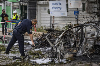 أضرار في الممتلكات جراء سقوط مباشر في بني براك