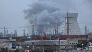 إصابة في مصافي النفط بحيفا في الرشقة الأخيرة من إيران