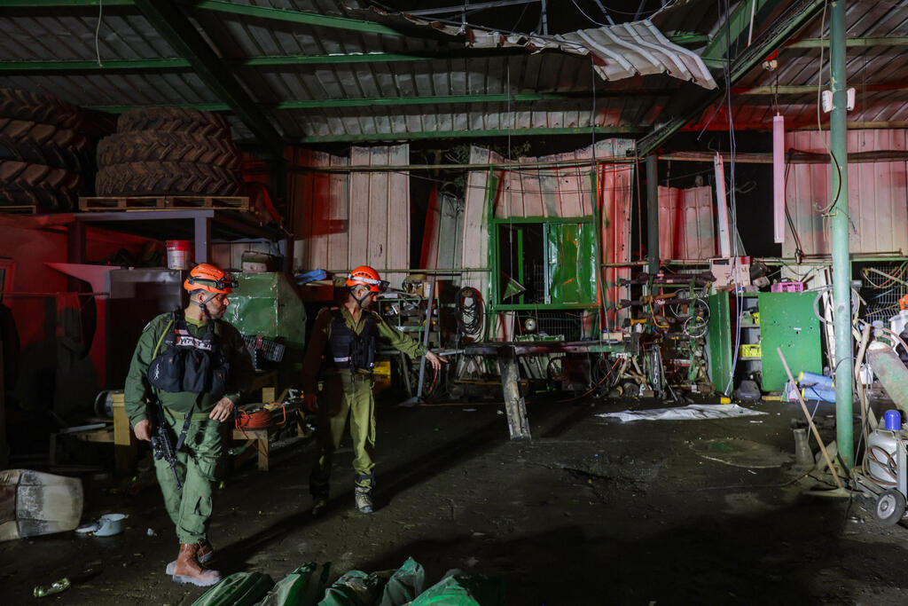 أضرار واسعة في منطقة المركز وتل أبيب جراء صواريخ من إيران 