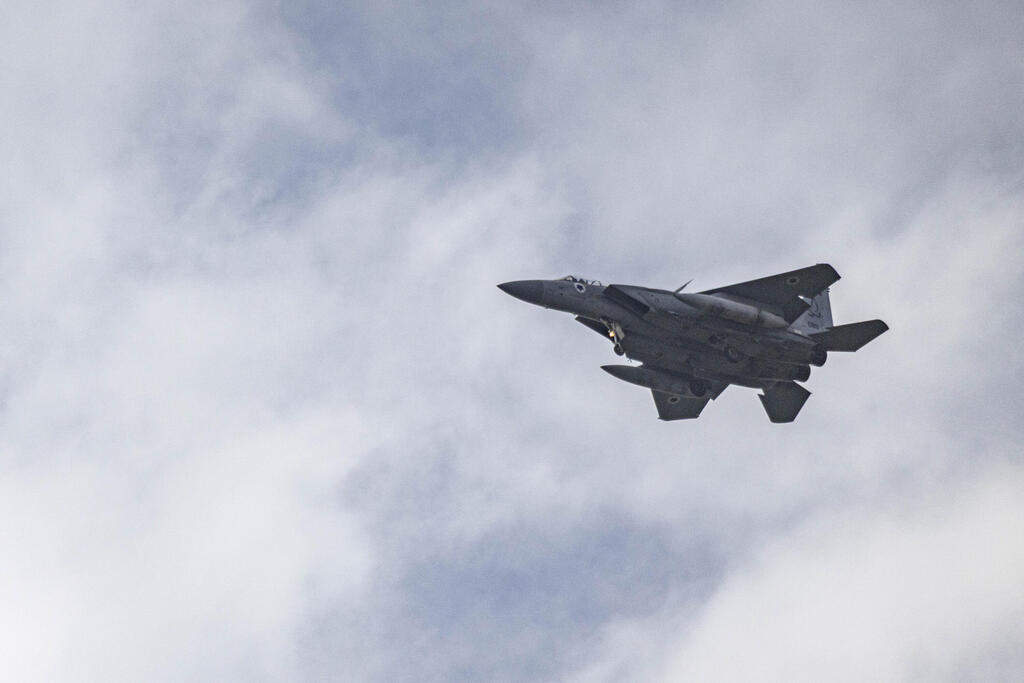 أضرار واسعة في منطقة المركز وتل أبيب جراء صواريخ من إيران 