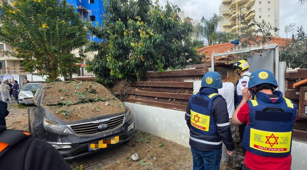 أضرار في 8 مواقع بالمركز بعد قصف إيراني وإصابة طفيفة (تُستخدم هذه الصورة بموجب البند 27 أ من قانون الحقوق الأدبية (2007)) أضرار في 8 مواقع بالمركز بعد قصف إيراني وإصابة طفيفة