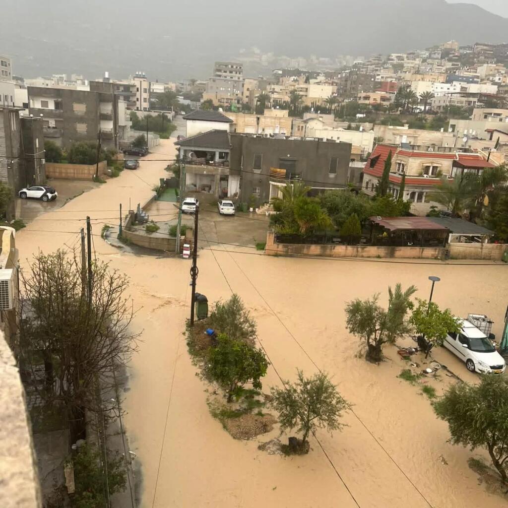 أمطار غزيرة تغرق بلدات الشمال وتخلّف أضرارًا واسعة في المنازل