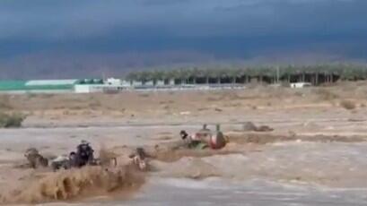  عمليات بحث عن مفقودين جرفتهم السيول في وادي عربة