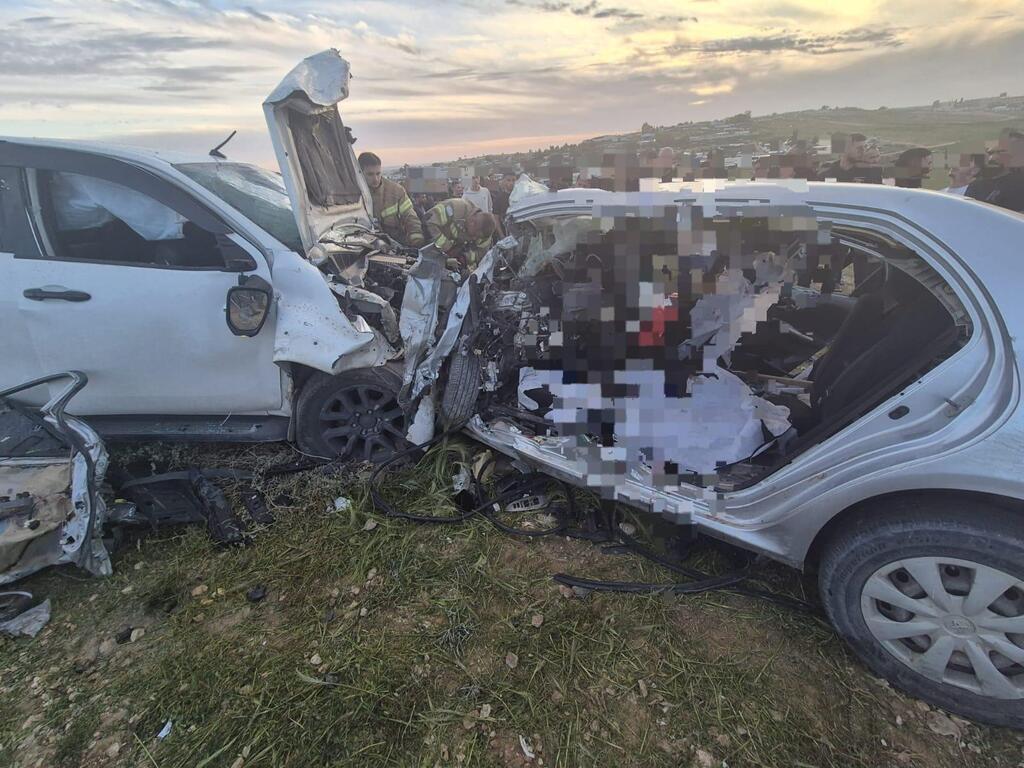 النقب: مصرع 3 شبان في حادث طرق مروّع 