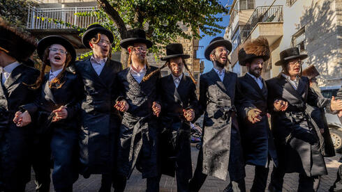 انتقال "الحريديم" إلى الشمال: شراء بناية سكنية كاملة في نوف هجليل