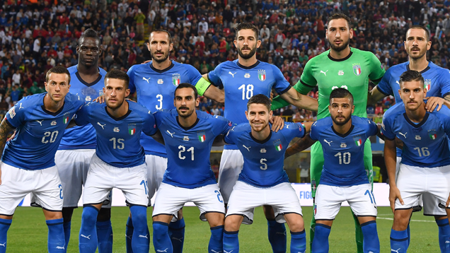 لاعبو المنتخب الإيطالي 