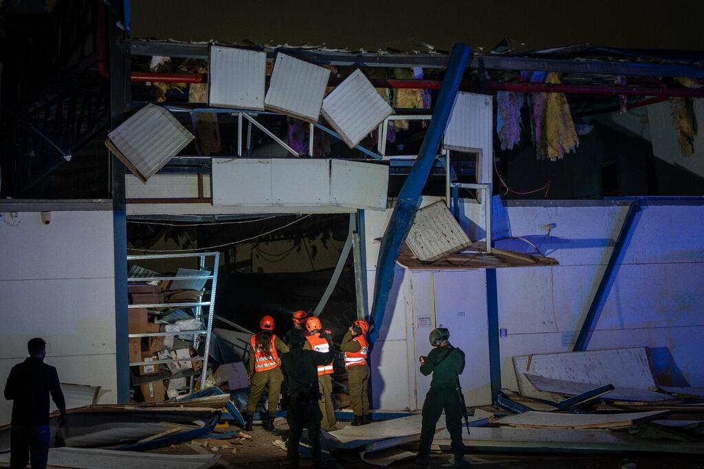 أضرار جسيمة لمصنع طائرات مسيّرة في بيتح تكفا بعد سقوط صاروخ إيراني