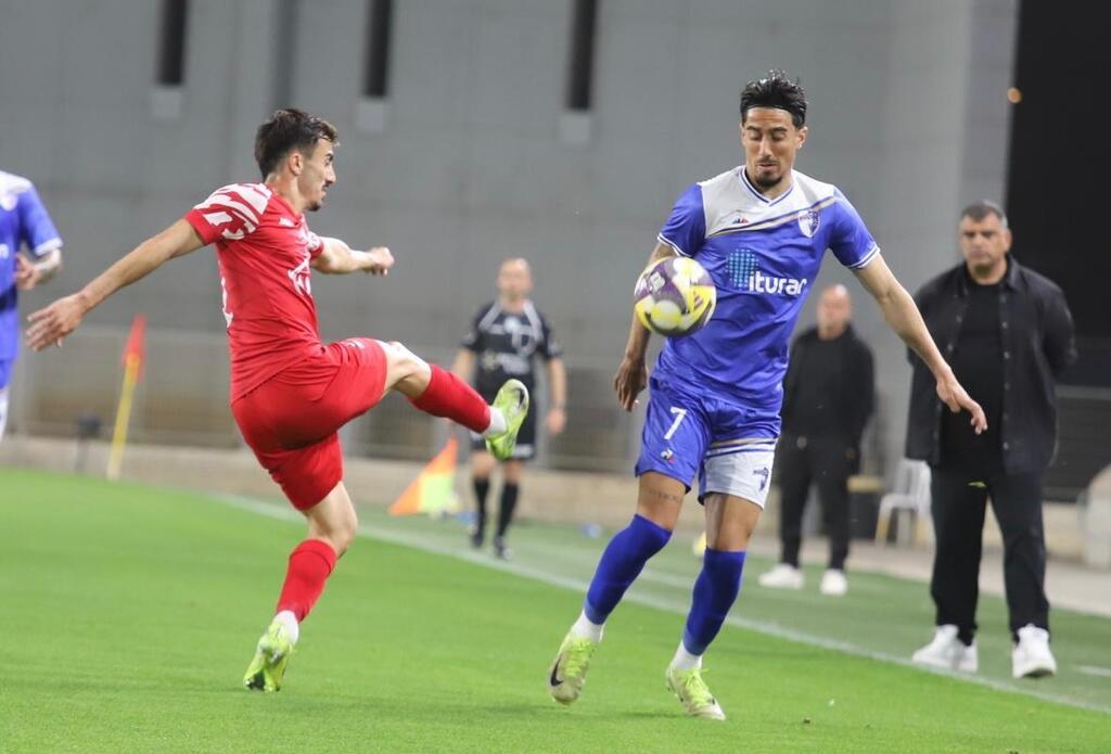 هبوعيل كريات شمونة يحسم المواجهة أمام أبناء سخنين بثنائية نظيفة