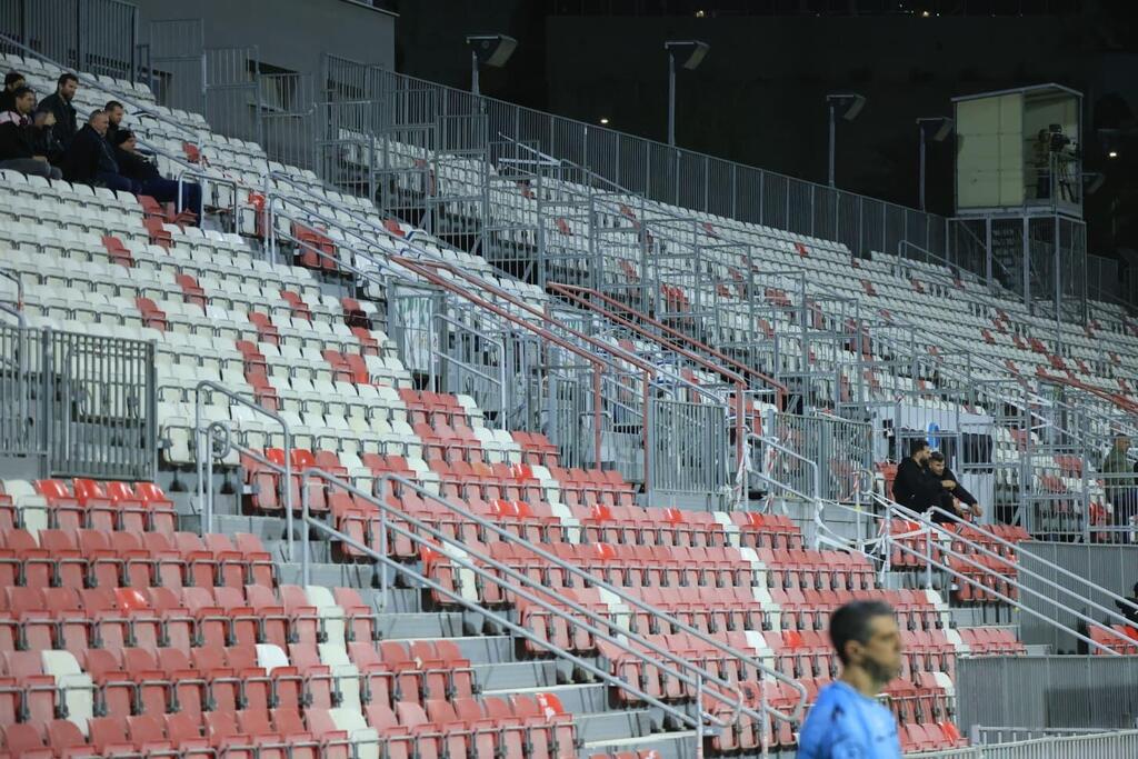 مكابي الرينة وهبوعيل القدس يفترقان بتعادل سلبي