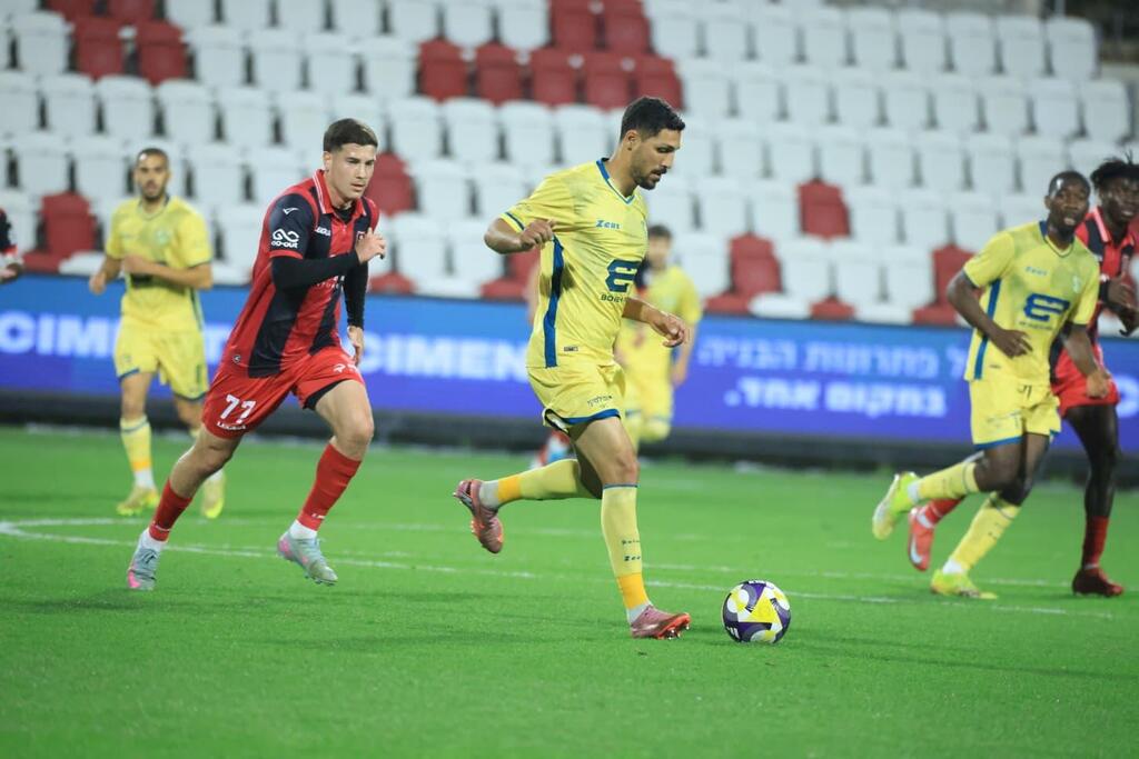 مكابي الرينة وهبوعيل القدس يفترقان بتعادل سلبي