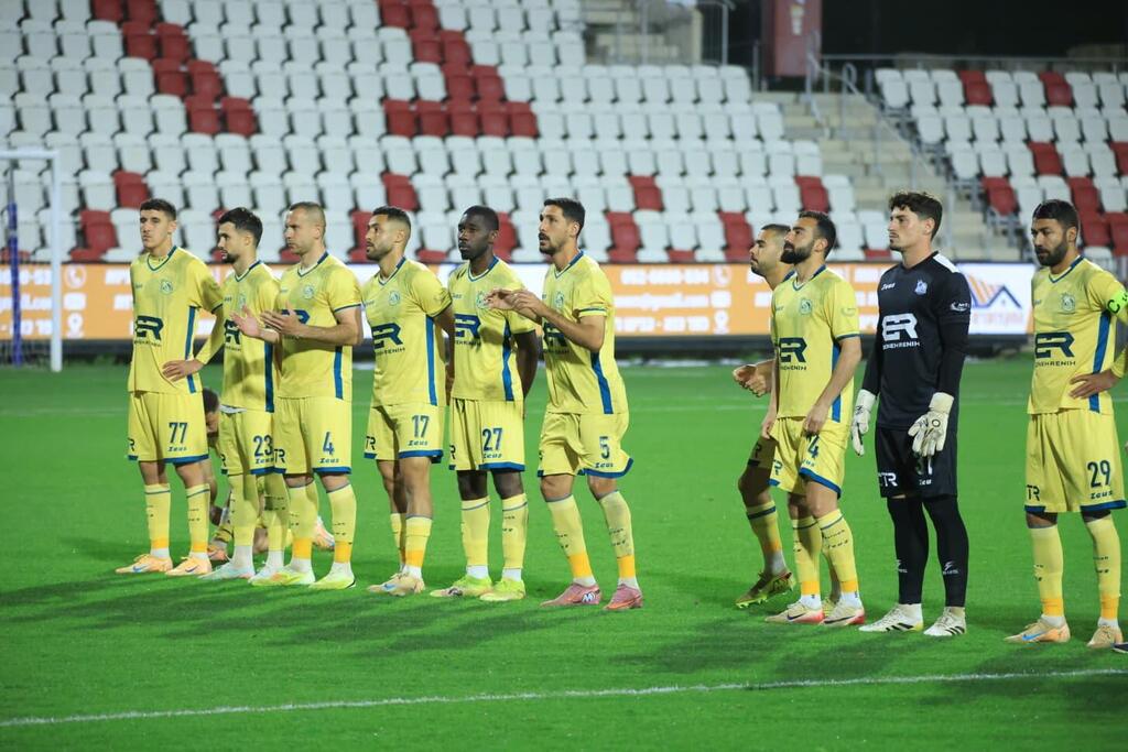 مكابي الرينة وهبوعيل القدس يفترقان بتعادل سلبي