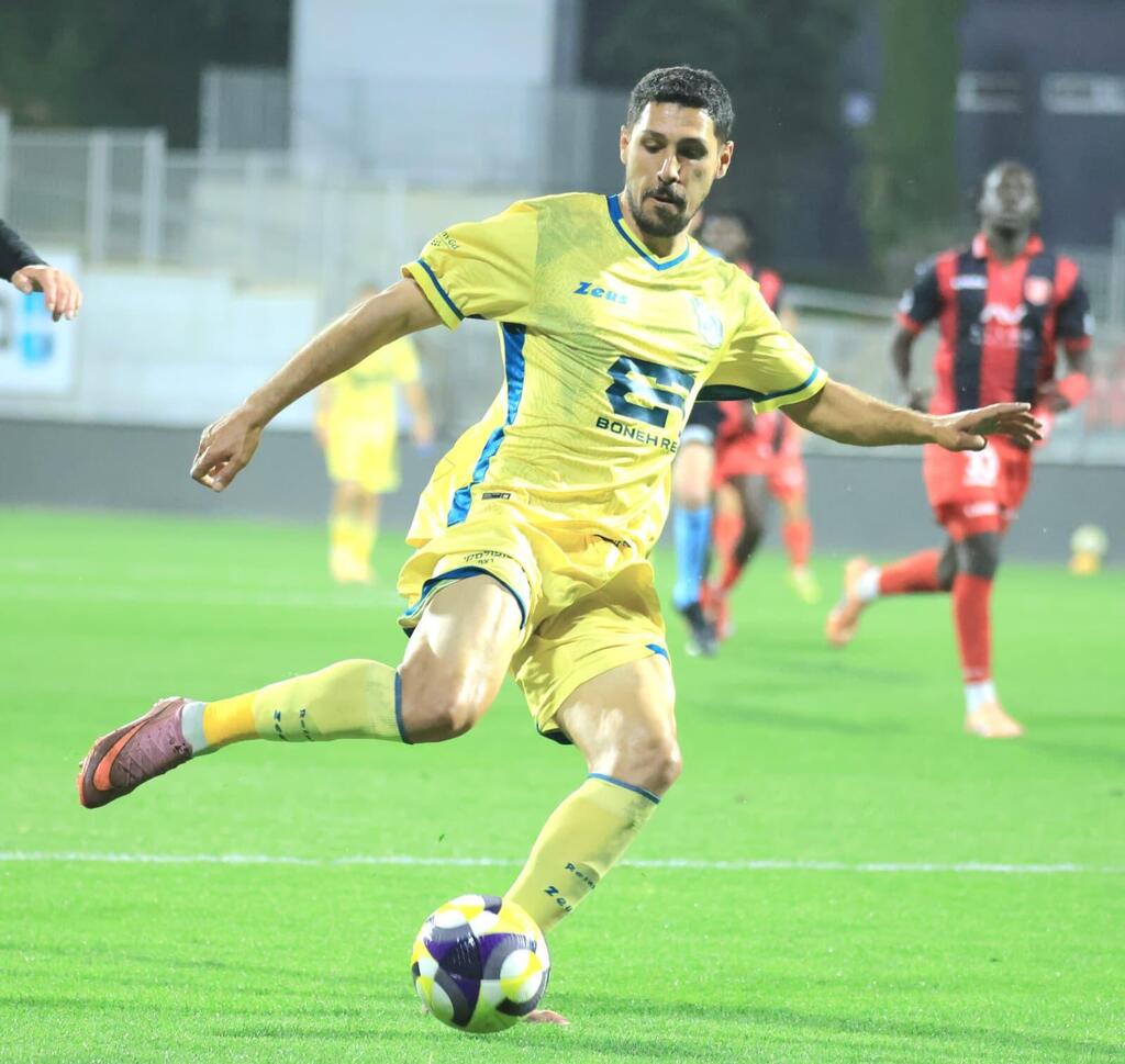 مكابي الرينة وهبوعيل القدس يفترقان بتعادل سلبي