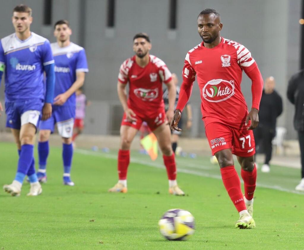 هبوعيل كريات شمونة يحسم المواجهة أمام أبناء سخنين بثنائية نظيفة