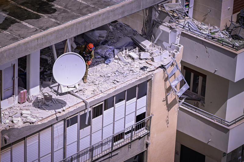 أضرار جسيمة جراء سقوط مباشر في رمات غان