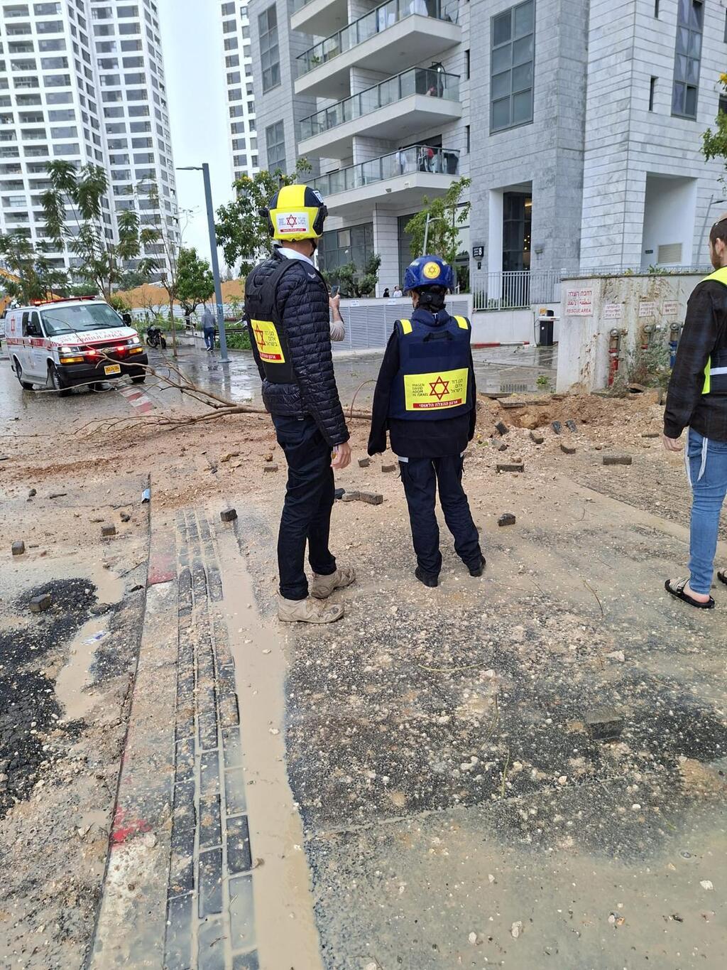 سقوط في المركز