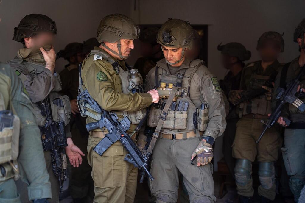 رئيس الأركان الإسرائيلي -  جنوب لبنان