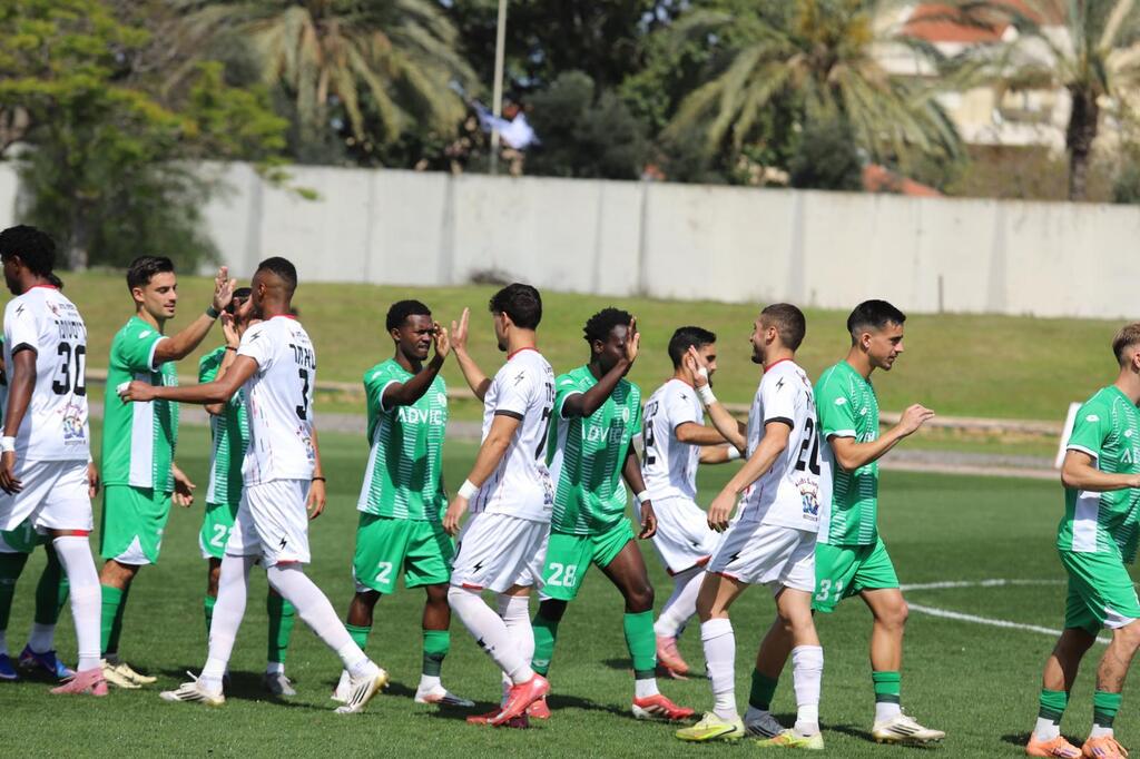 عودة الحياة للمدرجات بعد 40 يومًا من الغياب بسبب الحرب