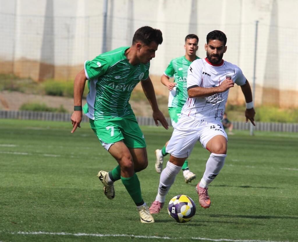 كفار سابا نحو القمة وكفرقاسم يغرق في القاع (راديو الناس) كفار سابا نحو القمة وكفرقاسم يغرق في القاع