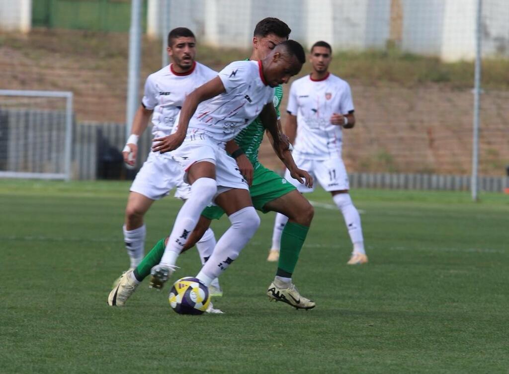 كفار سابا نحو القمة وكفرقاسم يغرق في القاع (راديو الناس) كفار سابا نحو القمة وكفرقاسم يغرق في القاع