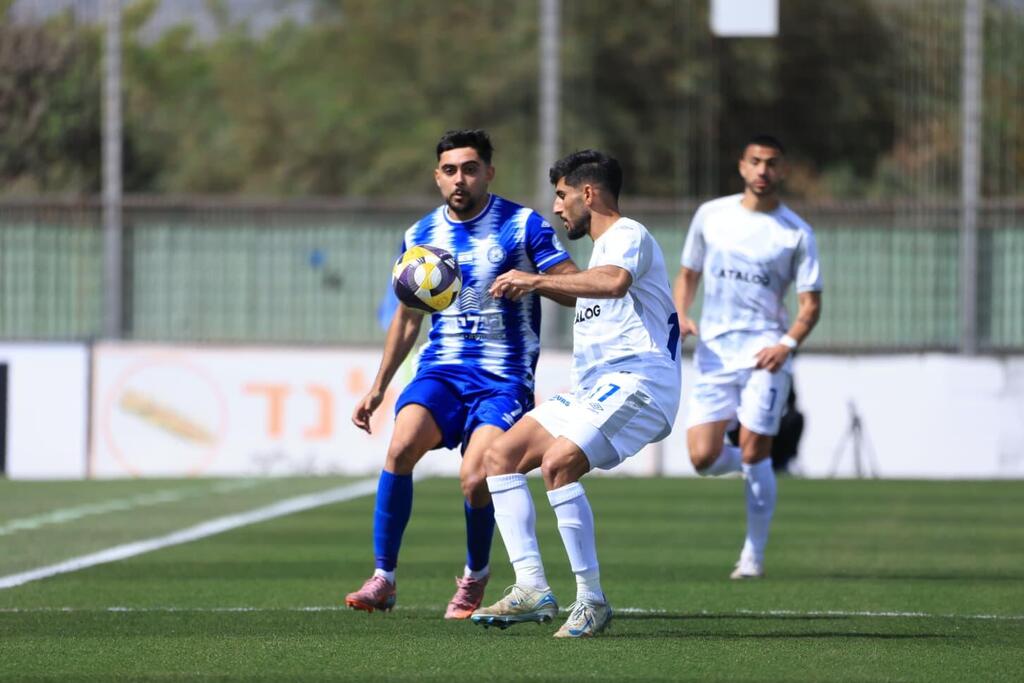  نواف بزيغ يقود مكابي بيتح تكفا لتعادل مثير أمام كريات يام 2-2 