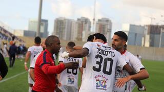 صدام الهروب من القاع والبحث عن القسم العلوي: كفار سابا وكفرقاسم في مواجهة لا تقبل القسمة