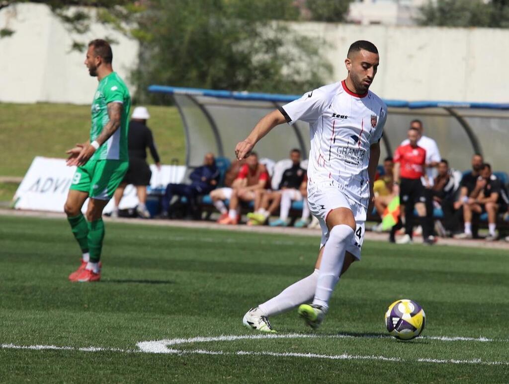 كفار سابا نحو القمة وكفرقاسم يغرق في القاع (راديو الناس) كفار سابا نحو القمة وكفرقاسم يغرق في القاع