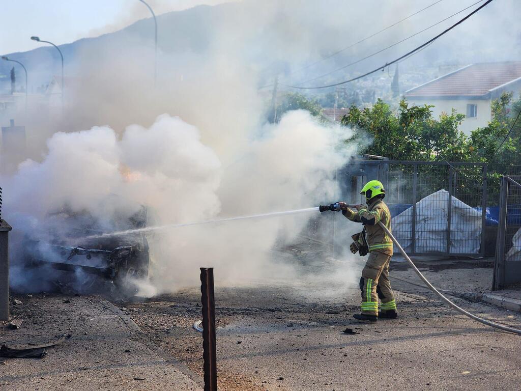 سقوط شظايا صاروخية في كريات شمونة (سلطة الإطفاء والإنقاذ ) سقوط شظايا صاروخية في كريات شمونة