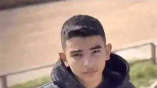 مصرع هود نبيل عبد الله مزاريب (12 عامًا) إثر انقلاب تراكترون قرب الزرازير