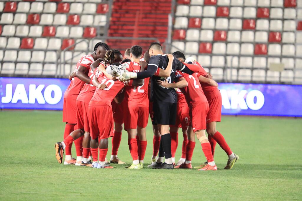 تعادل سلبي بين سخنين وطبريا يُبقي القاع مفتوحًا