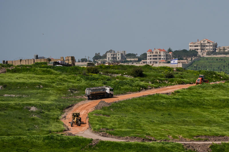 عمليات عسكرية إسرائيلية متواصلة في جنوب لبنان رغم الهدنة 