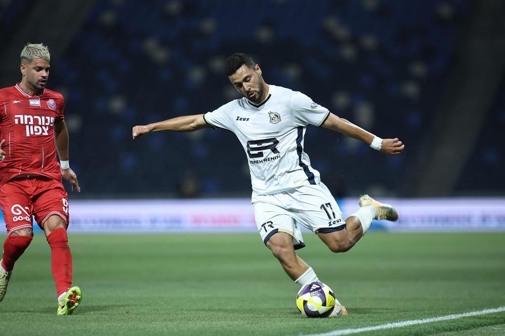 انتصار دراماتيكي يعيد الأمل للرينة ويشعل صراع البقاء في المراحل الحاسمة.