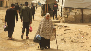 مهلة إسرائيلية حتى مطلع أيار وحماس ترفض نزع سلاحها