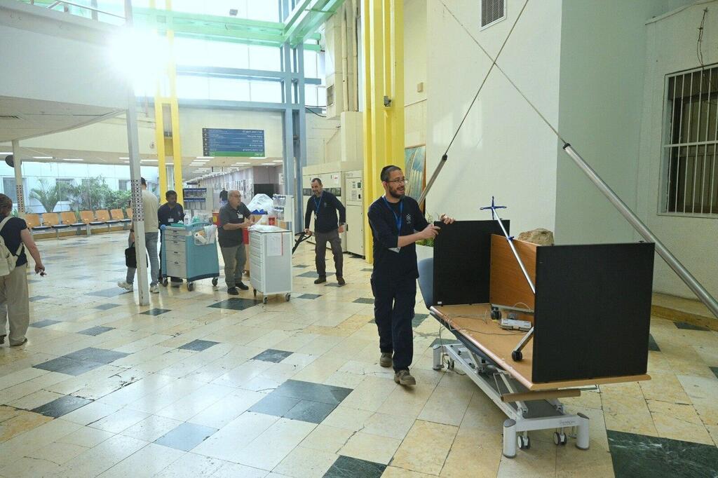 المركز الطبي للجليل في نهاريا يعود للعمل في مبانيه الدائمة