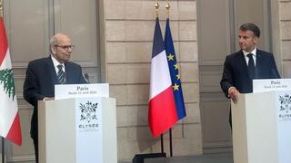 نواف سلام من باريس: لن نسمح لـحزب الله بإحراج الدولة أو ترهيبها 