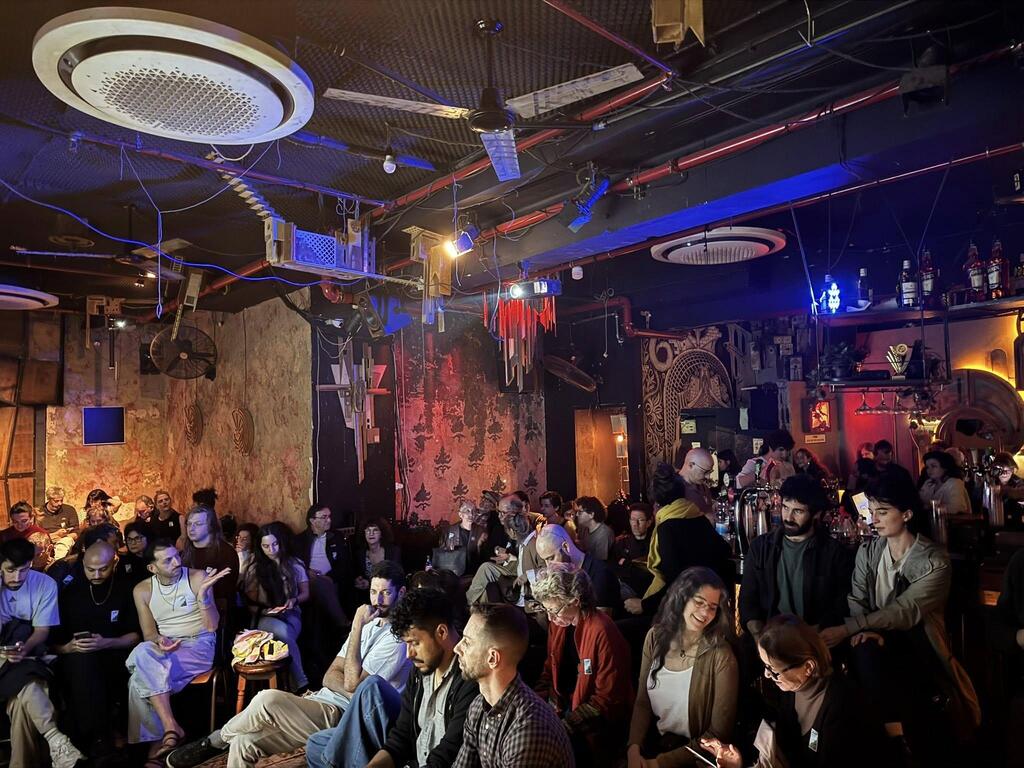 عروض مراسم الذكرى الإسرائيلية الفلسطينية البديلة تواجه اعتداءات من اليمين