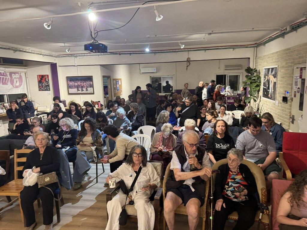 عروض مراسم الذكرى الإسرائيلية الفلسطينية البديلة تواجه اعتداءات من اليمين