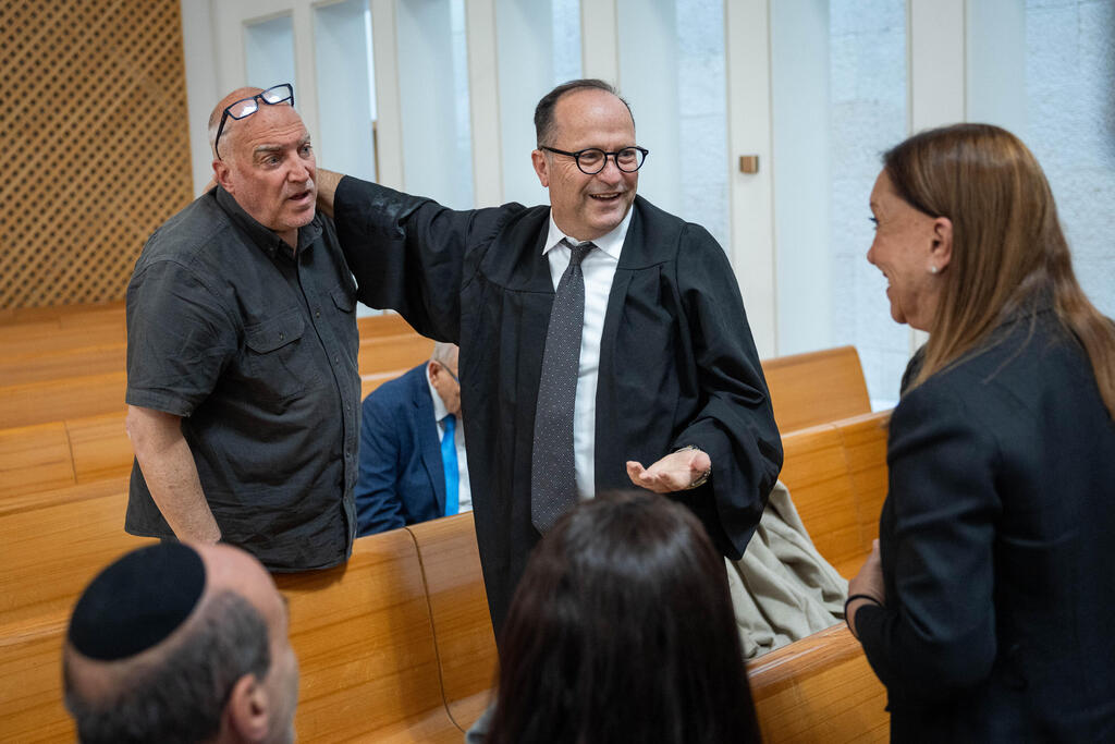 الحكومة تواجه القضاء في ملف 7 أكتوبر