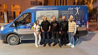 عرابة تطلق "سيارة الشارع" لدعم الشبيبة والشباب في أوقات الأزمات