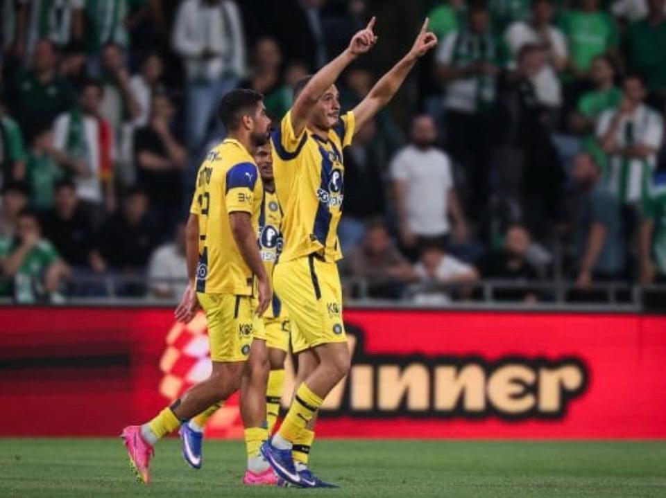 مكابي تل أبيب يفوز 3-1 على مكابي حيفا