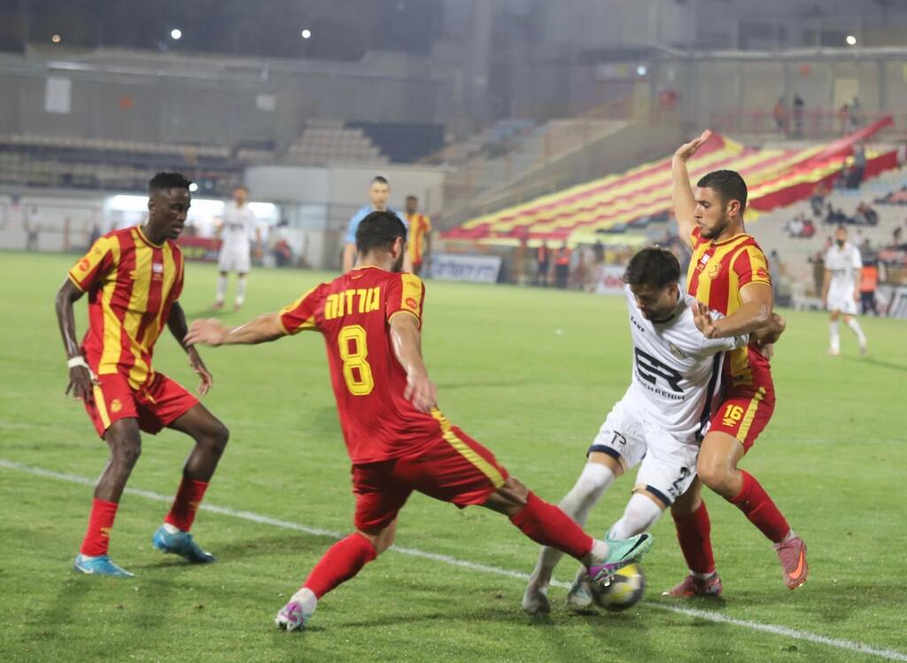 فوز خارجي كبير لأبناء الرينة على أشدود 