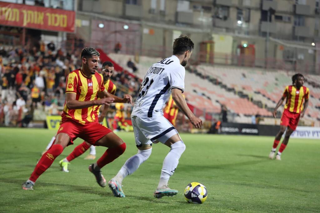 فوز خارجي كبير لأبناء الرينة على أشدود 