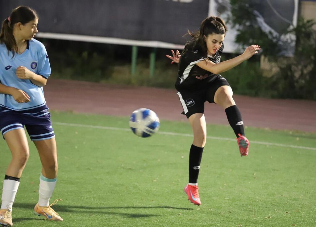 كبوة صعبة لهبوعيل بنات عرابة قبل الحسم وخماسية تُبعد الصدارة