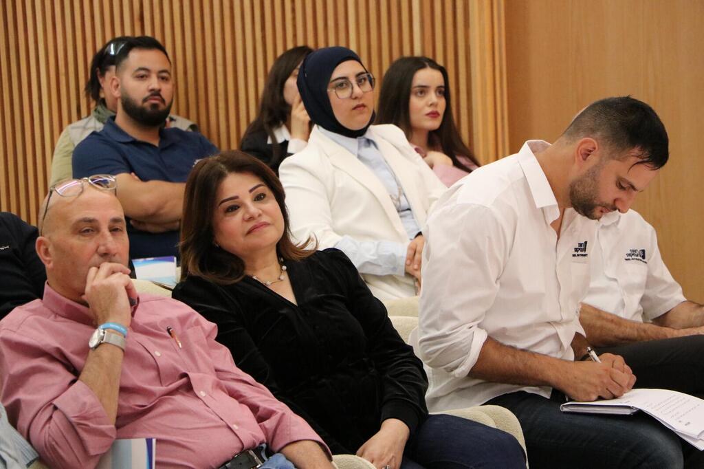 مؤتمر الآثار في كلية سخنين